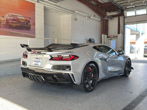 New 2026 Chevrolet Corvette Z06 image 4