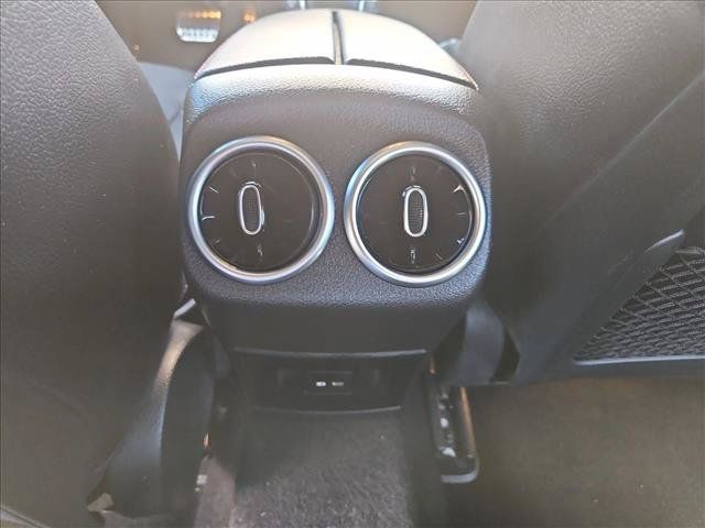 Used 2021 Mercedes-Benz CLA 250 image 16