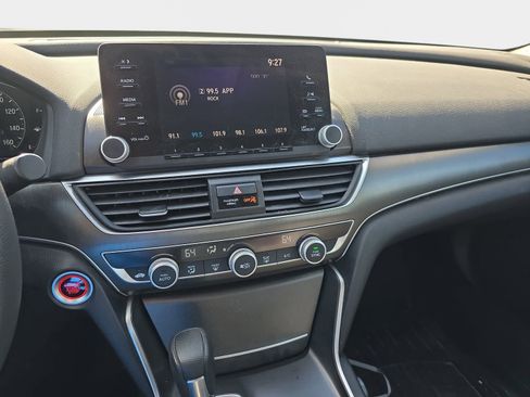Used 2018 Honda Accord LX image 14