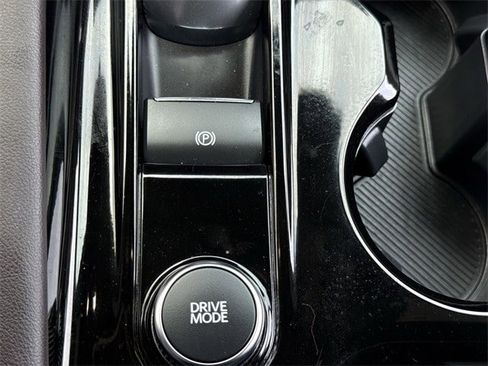 Used 2025 Ford Explorer Platinum w/ LUX Leather Package image 21