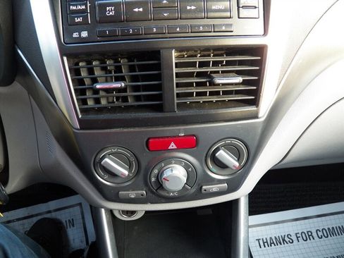 Used 2012 Subaru Forester 2.5X Premium w/ All-Weather Pkg image 22