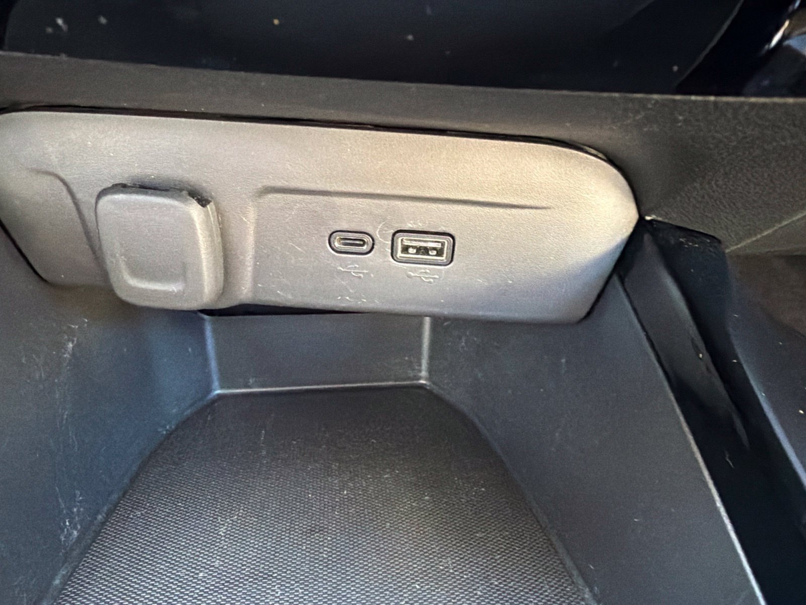 Used 2025 Chevrolet Trax LT w/ Driver Confidence Package FWD image 25