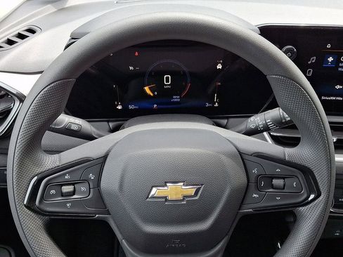 New 2026 Chevrolet TrailBlazer LS FWD image 13