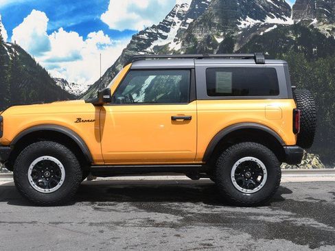 Used 2022 Ford Bronco Badlands w/ Sasquatch Package AWD/4WD image 7