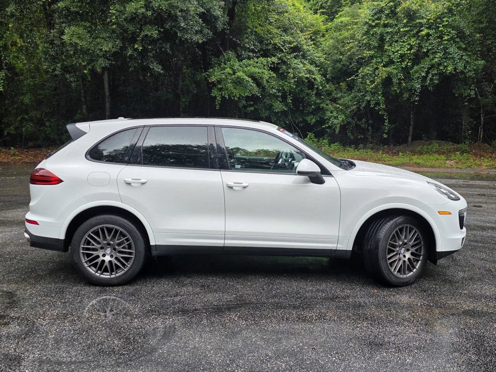 Used 2017 Porsche Cayenne AWD/4WD image 39