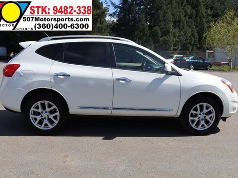 Used 2013 Nissan Rogue SL AWD/4WD image 10