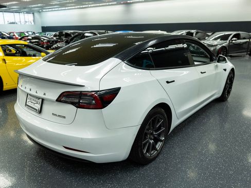 Used 2019 Tesla Model 3 Long Range image 8