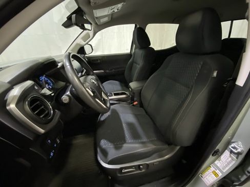 Certified 2022 Toyota Tacoma SR5 w/ Trail Edition image 7