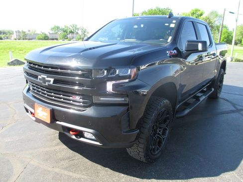 Used 2021 Chevrolet Silverado 1500 LT Trail Boss AWD/4WD image 10