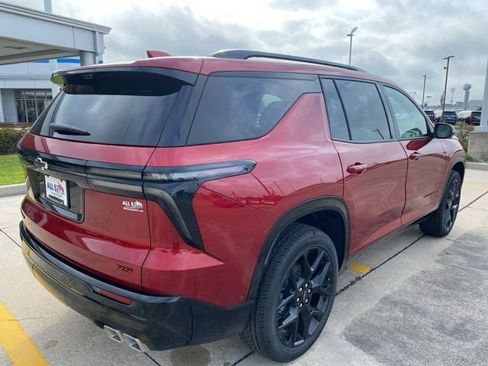 New 2026 Chevrolet Traverse RS w/ LPO, Floor Liner Package FWD image 6