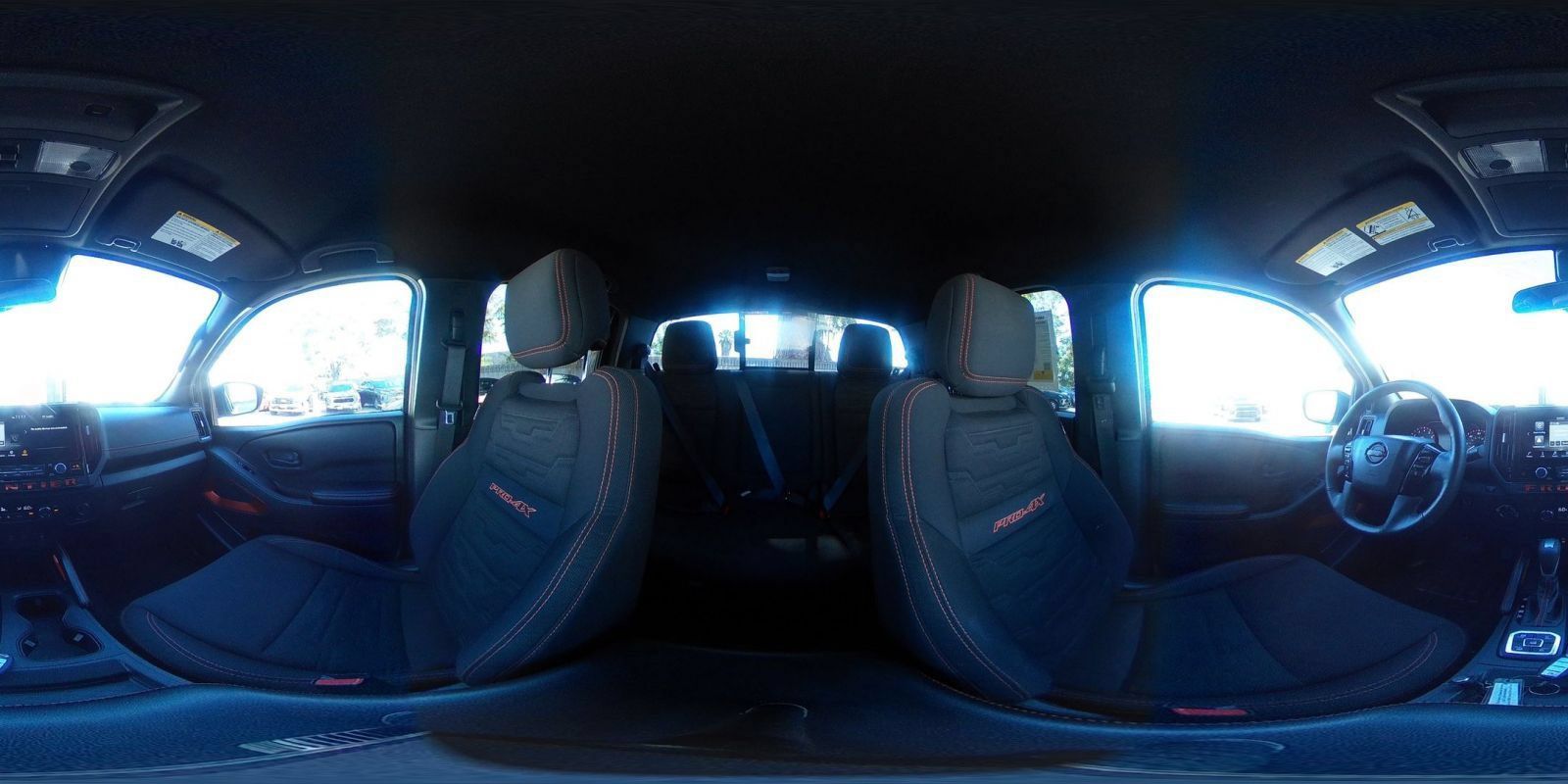 Used 2026 Nissan Frontier PRO-4X AWD/4WD image 41