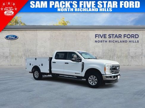 Used 2023 Ford F250 XLT w/ FX4 Off-Road Package AWD/4WD image 2