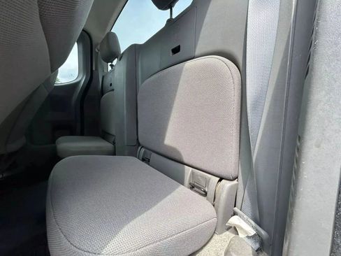 Used 2017 Nissan Frontier S image 24