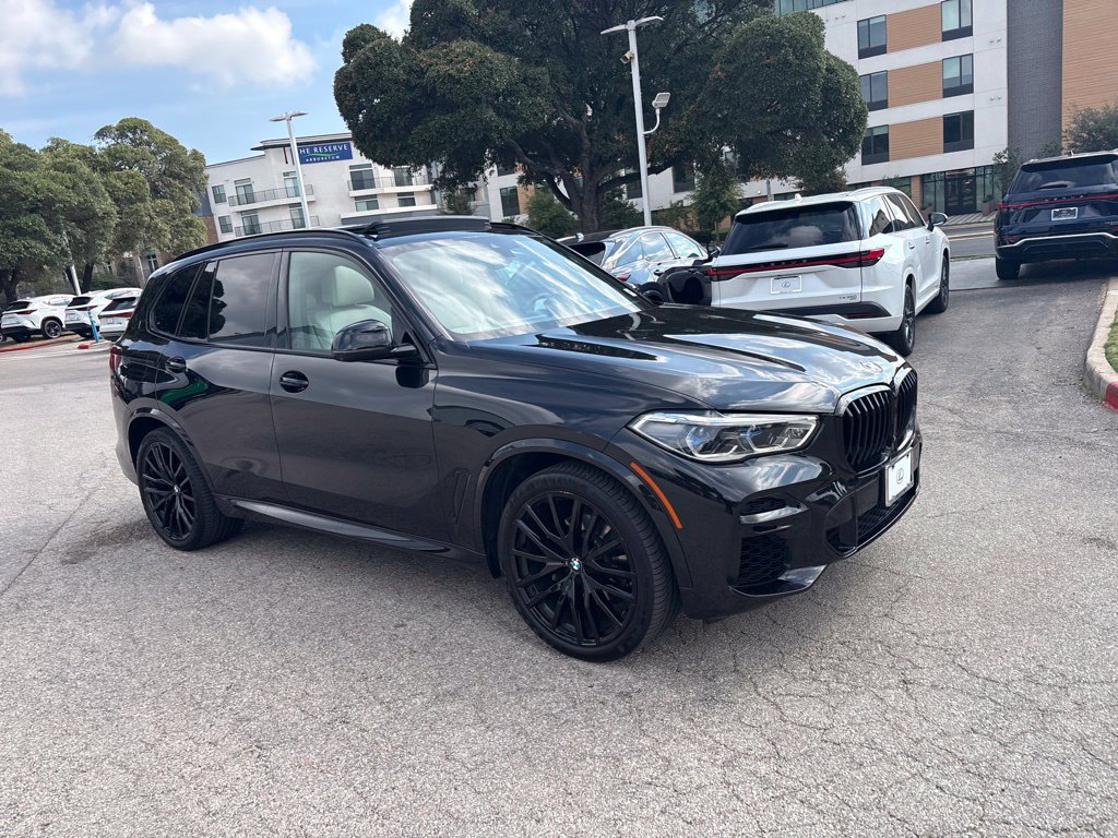 Used 2022 BMW X5 sDrive40i w/ M Sport Package RWD image 7