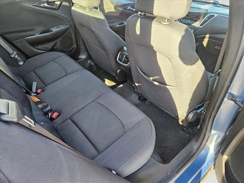 Used 2024 Chevrolet Malibu LT image 18