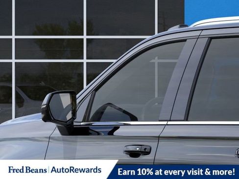 New 2026 Chevrolet Suburban LT w/ Comfort Package image 12