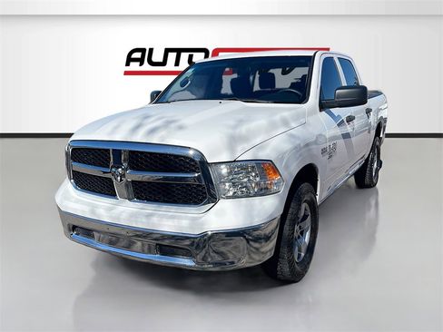 Used 2021 RAM 1500 Tradesman w/ Chrome Appearance Group image 3