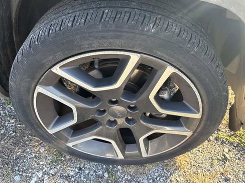 Used 2021 Jeep Renegade Sport image 8