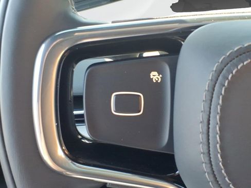 New 2026 Lincoln Navigator Reserve AWD/4WD image 23