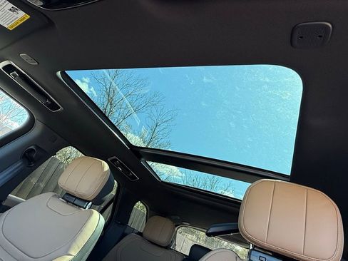 New 2026 Land Rover Range Rover Sport Dynamic SE image 25