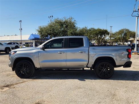 Used 2025 Chevrolet Colorado Z71 w/ Technology Package image 4
