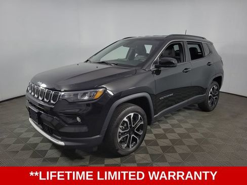 Used 2023 Jeep Compass Limited AWD/4WD image 3