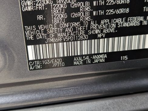 Used 2023 Toyota RAV4 XLE Premium AWD/4WD image 22