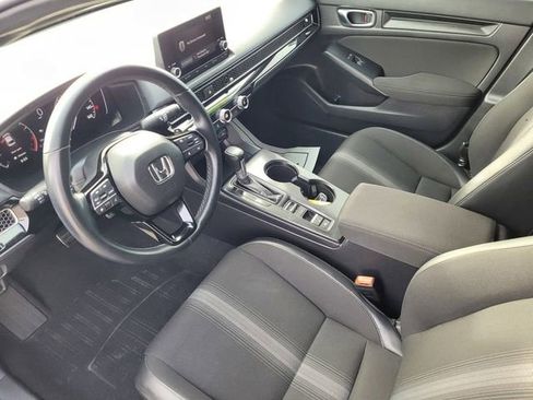 Used 2022 Honda Civic Sport image 9