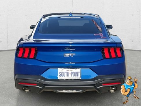 Used 2024 Ford Mustang GT Premium image 6
