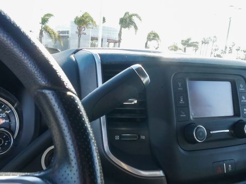 Used 2021 RAM 2500 Big Horn image 17