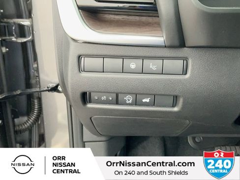 New 2026 Nissan Rogue Platinum w/ Platinum Premium Package AWD/4WD image 18