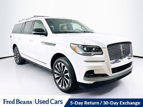 Certified 2023 Lincoln Navigator L Reserve image 1
