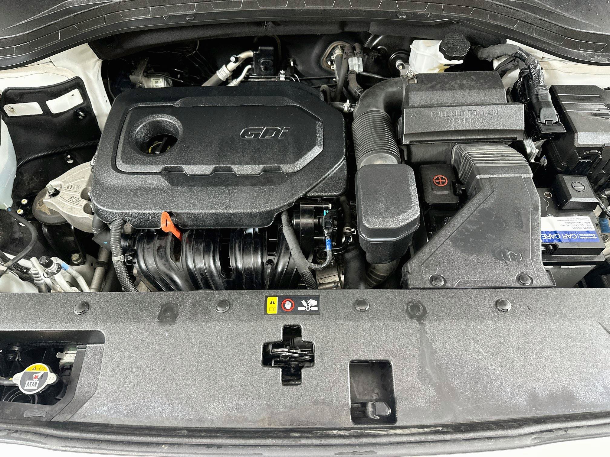 Used 2020 Hyundai Santa Fe Limited AWD/4WD image 30