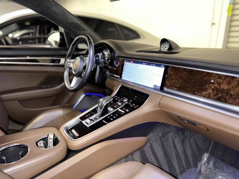 Used 2019 Porsche Panamera Turbo S Executive image 37