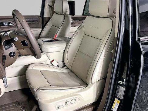 Certified 2024 GMC Yukon Denali w/ Denali Reserve Package AWD/4WD image 18