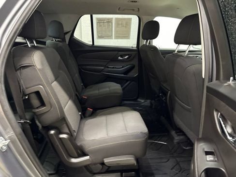 Used 2020 Chevrolet Traverse LT AWD/4WD image 36