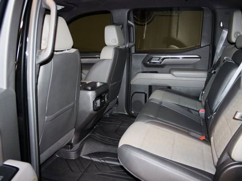 Used 2022 Chevrolet Silverado 1500 ZR2 w/ Technology Package image 55