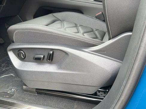 New 2026 Volkswagen Atlas Cross Sport SE AWD/4WD image 26