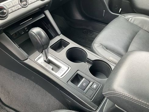 Used 2015 Subaru Legacy 2.5i Limited image 23