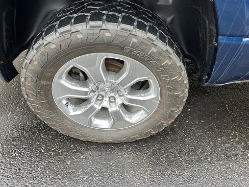 Used 2019 RAM 1500 Big Horn image 11