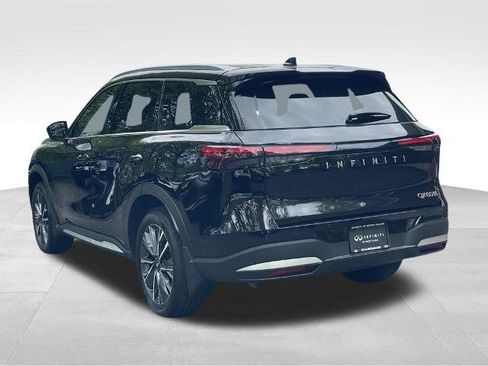 Certified 2026 INFINITI QX60 Luxe w/ Cargo Package AWD/4WD image 5