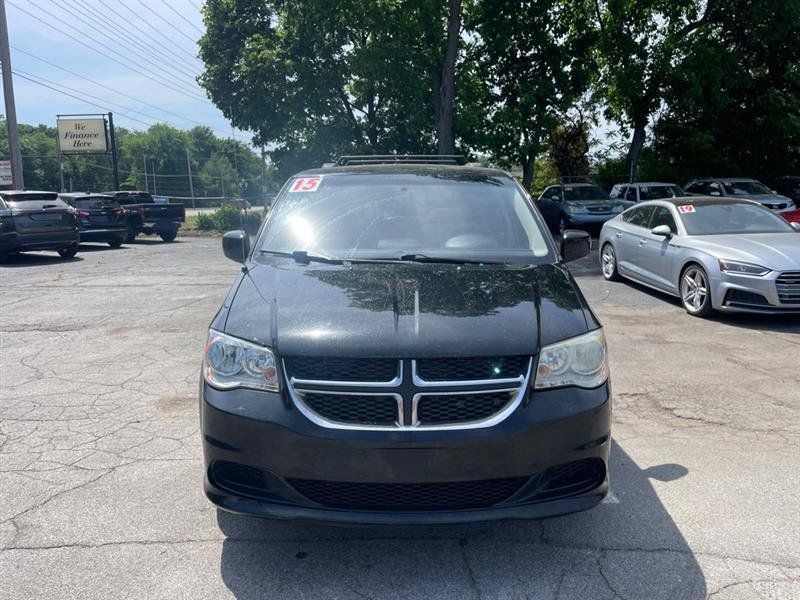 Used 2015 Dodge Grand Caravan SXT FWD image 2
