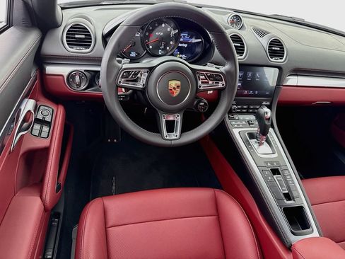 Certified 2025 Porsche 718 Boxster GTS RWD image 22