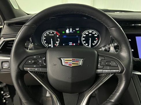 Certified 2023 Cadillac XT6 Sport w/ LPO, Floor Liner Package AWD/4WD image 15