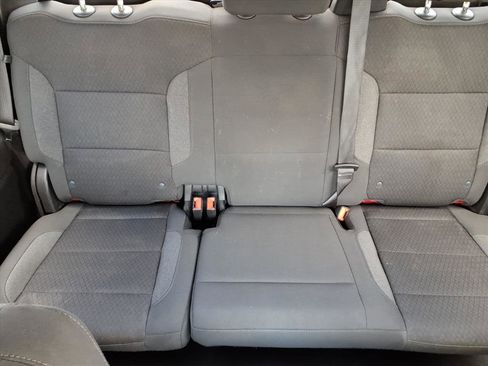 Used 2022 Chevrolet Silverado 1500 Custom image 23