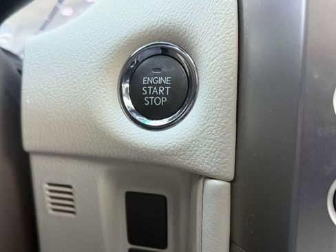 Used 2019 Lexus GX 460 Premium image 23