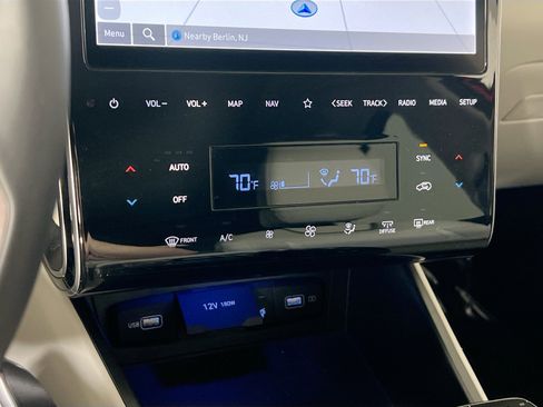 Used 2023 Hyundai Tucson Limited w/ Cargo Package image 16