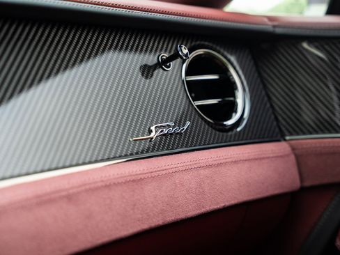 Used 2025 Bentley Continental GT Speed image 39