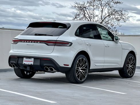 New 2026 Porsche Macan S image 8