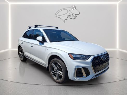 Used 2021 Audi Q5 e Premium Plus AWD/4WD image 4